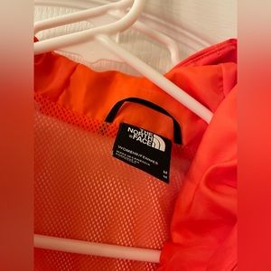 NWT The North Face Antora parka size M